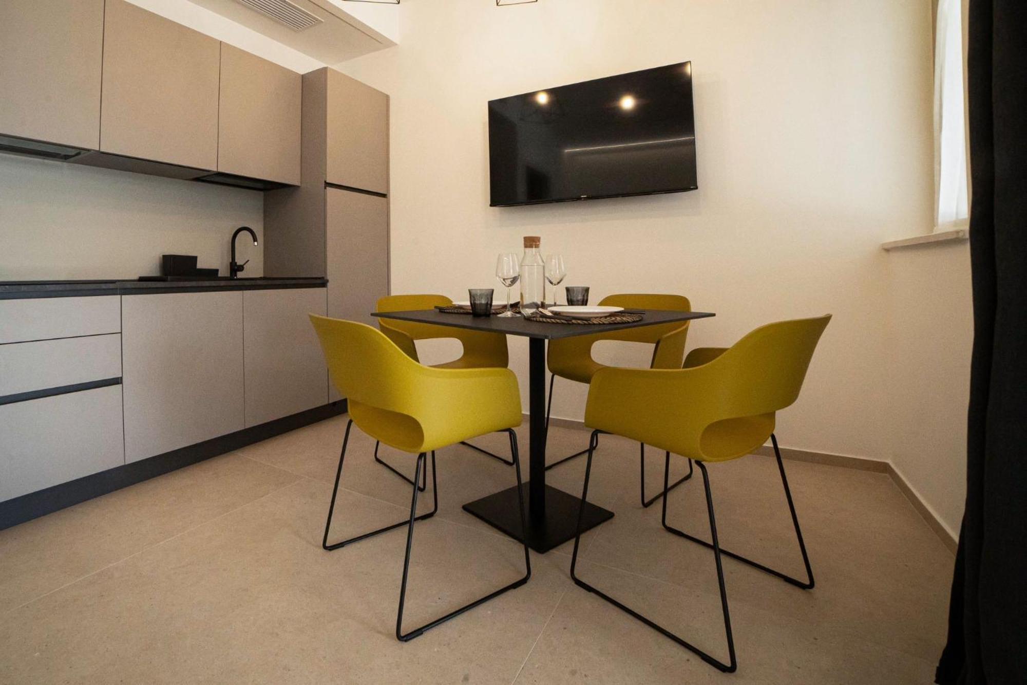Aura Apartments マッティナータ エクステリア 写真